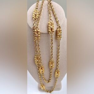 Camrose and Kross JBK Jackie Kennedy Vintage Necklace